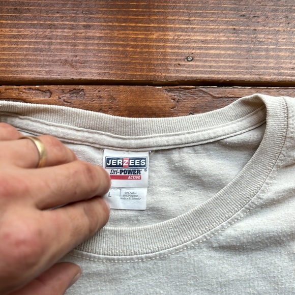 Vintage Hawaii red hawks shirt - Picture 3 of 5